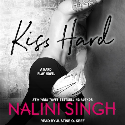Kiss Hard – omslag til lydbogen af Nalini Singh
