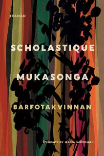Barfotakvinnan – omslag till ljudboken av Scholastique Mukasonga