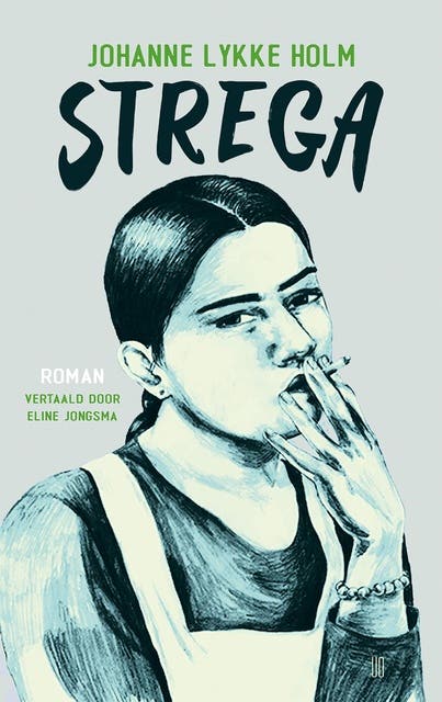 Strega – omslag van het luisterboek van Johanne Lykke Naderehvandi