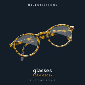 Glasses – okładka audiobooka, autor Adam Geczy