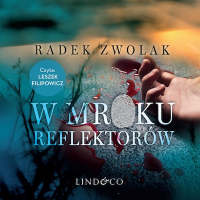 W mroku reflektorów