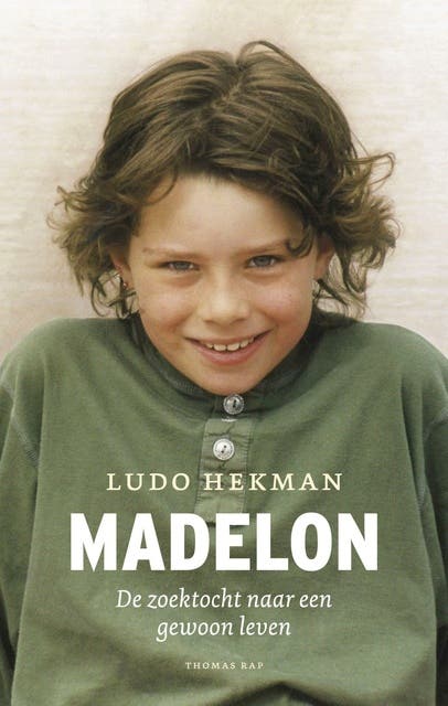 Madelon: Over de zoektocht naar een gewoon leven – omslag van het luisterboek van Ludo Hekman