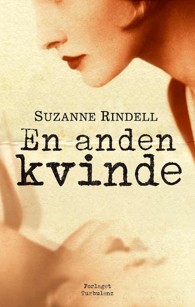 En anden kvinde – omslag til lydbogen af Suzanne Rindell