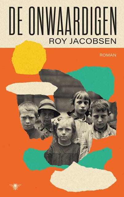 De onwaardigen – omslag van het luisterboek van Roy Jacobsen