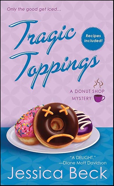 Tragic Toppings – omslag til lydbogen af Jessica Beck