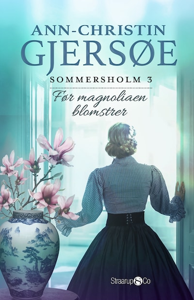 Før magnoliaen blomstrer – omslag til lydbogen af Ann-Christin Gjersøe
