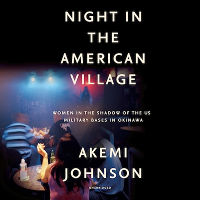Night in the American Village – omslag til lydbogen af Akemi Johnson