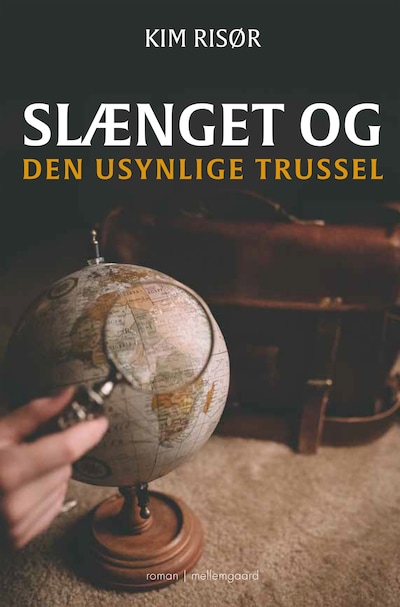Slænget og den usynlige trussel – omslag til lydbogen af Kim Risør