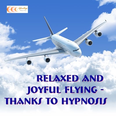 Relaxed and joyful flying - thanks to hypnosis – omslag til lydbogen af Michael Bauer