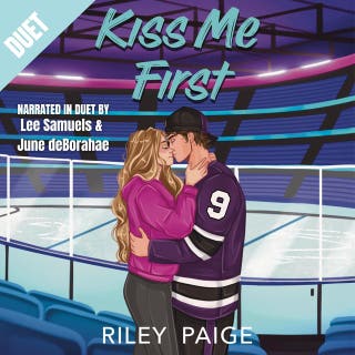 Kiss Me First – omslag till ljudboken av Riley Paige