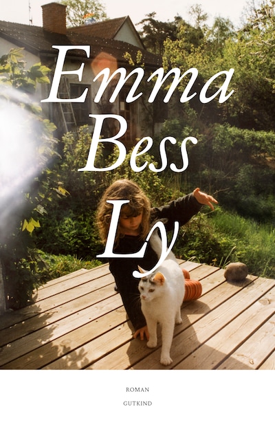 Ly – omslag til lydbogen af Emma Bess