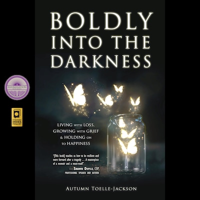 Boldly into the Darkness – omslag van het luisterboek van Autumn Toelle-Jackson