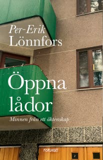 Öppna lådor – omslag till ljudboken av Per-Erik Lönnfors