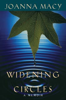 Widening Circles: A Memoir – omslag till ljudboken av Joanna Macy