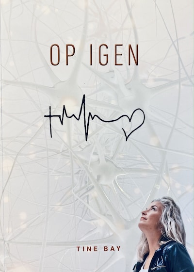 OP IGEN – omslag til lydbogen af Tine Bay