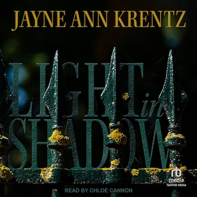 Light in Shadow – omslag til lydbogen af Jayne Ann Krentz