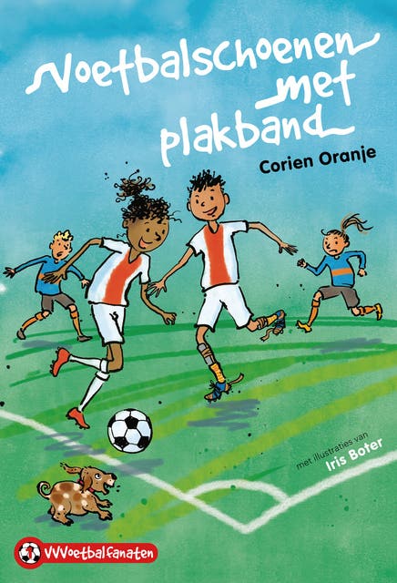 Voetbalschoenen met plakband – omslag van het luisterboek van Corien Oranje