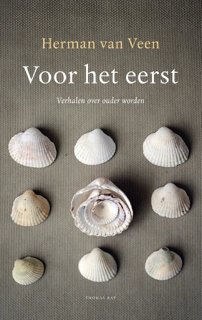 Voor het eerst: Verhalen over ouder worden – omslag van het luisterboek van Herman van Veen