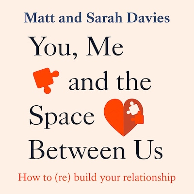 You, Me and the Space Between Us – omslag van het luisterboek van Matt and Sarah Davies
