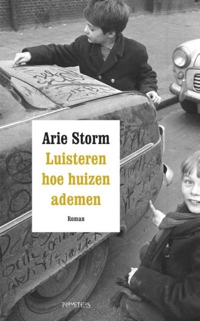 Luisteren hoe huizen ademen – omslag van het luisterboek van Arie Storm