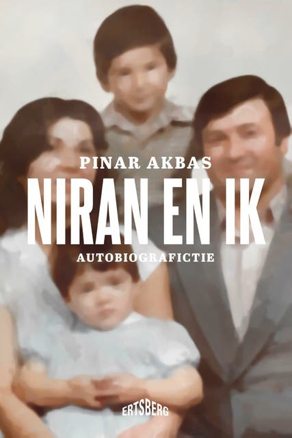 Niran en ik: Autobiografictie – omslag van het luisterboek van Pinar Akbas