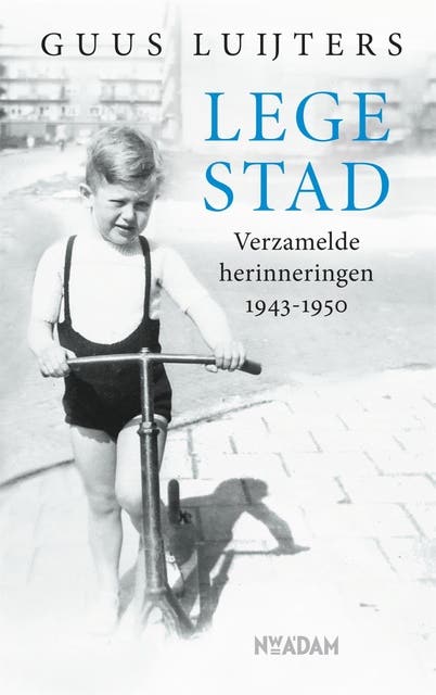 Lege stad: verzamelde herinneringen 1943-1950 – omslag van het luisterboek van Guus Luijters