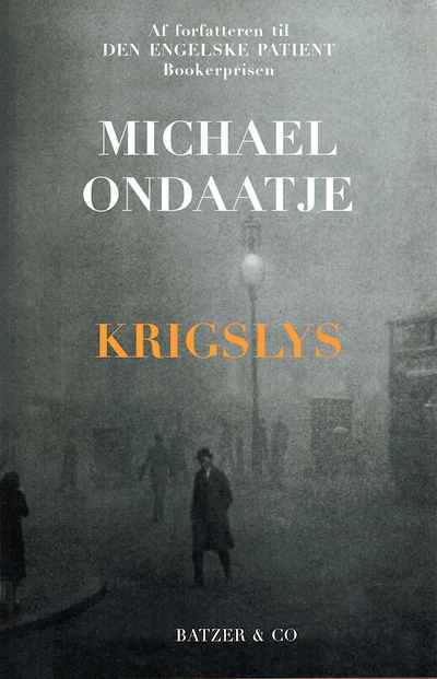 Krigslys – omslag til lydbogen af Michael Ondaatje