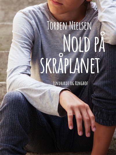 Nold på skråplanet – omslag til lydbogen af Torben Nielsen