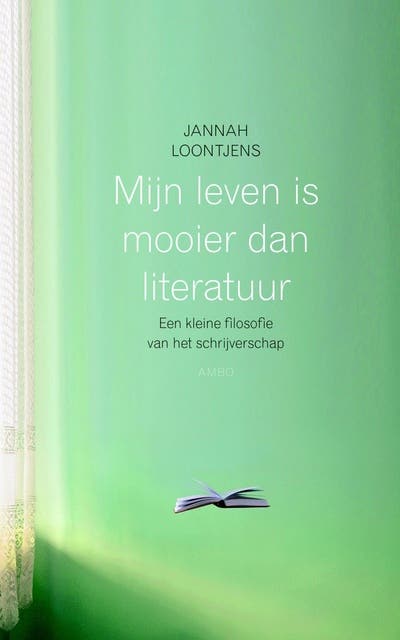 Mijn leven is mooier dan literatuur: een kleine filosofie van het schrijverschap – omslag van het luisterboek van Jannah Loontjens