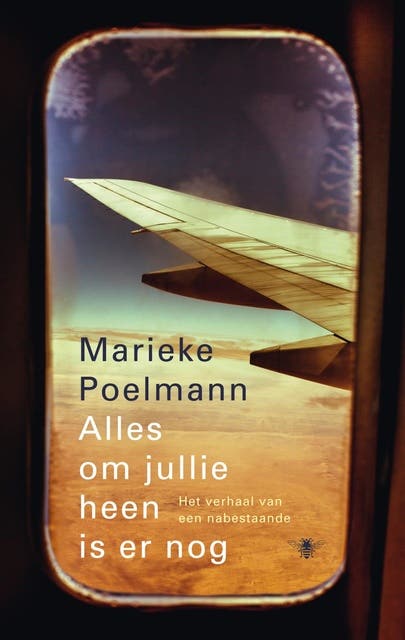 Alles om jullie heen is er nog: het verhaal van een nabestaande – omslag van het luisterboek van Marieke Poelmann