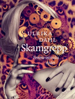 Skamgrepp. Femme-nistiska essäer. – omslag till ljudboken av Ulrika Dahl