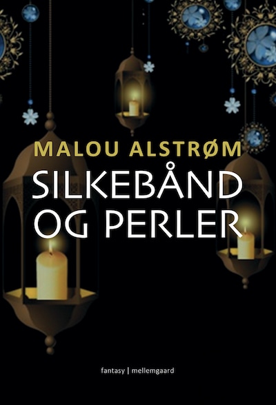SILKEBÅND OG PERLER – omslag til lydbogen af Malou Alstrøm