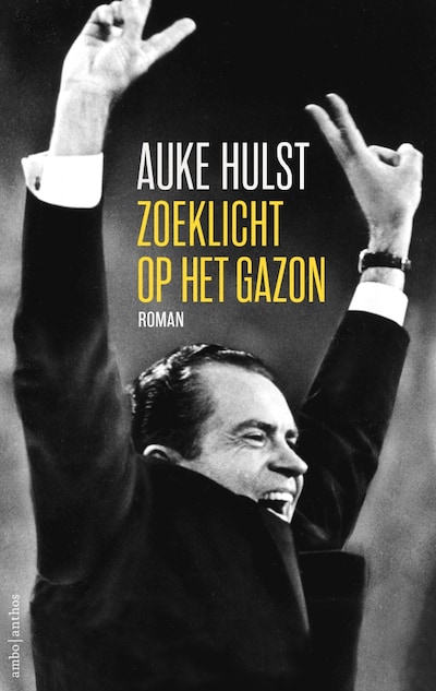 Zoeklicht op het gazon