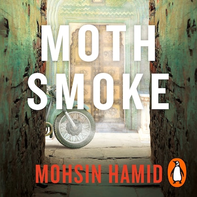 Moth Smoke – omslag til lydbogen af Mohsin Hamid