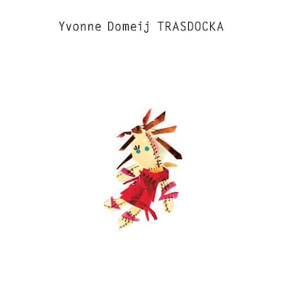 Trasdocka – omslag till ljudboken av Yvonne Domeij