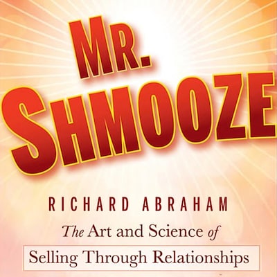 Mr. Shmooze – omslag til lydbogen af Richard Abraham