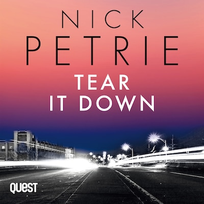 Tear It Down – omslag til lydbogen af Nick Petrie